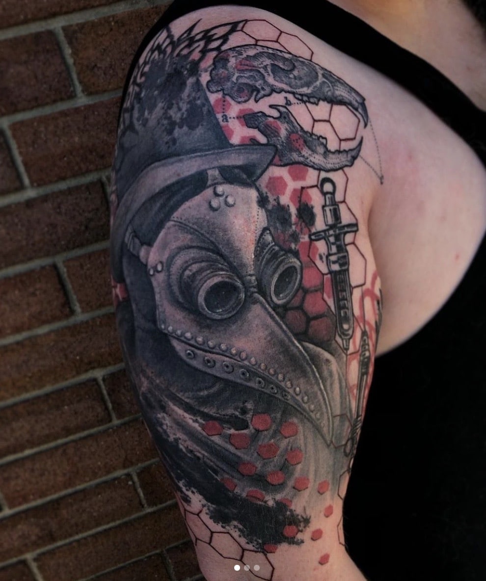 Cool arm tattoo